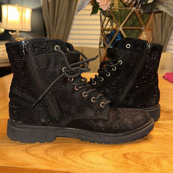 Dayani-J Women's Jewelled Logo Booties - Picture 5 of 13